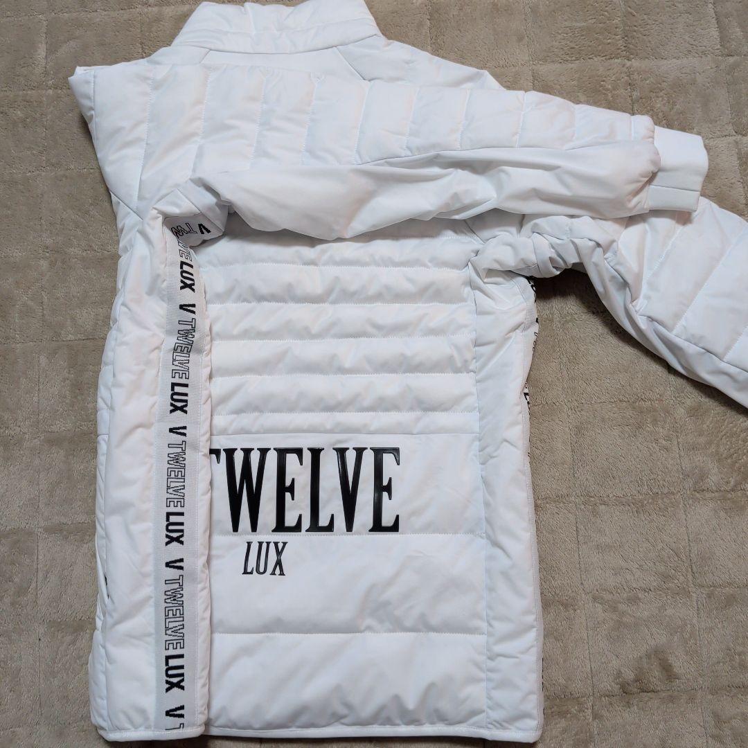 V TWELVE LUX ホワイトジャケット