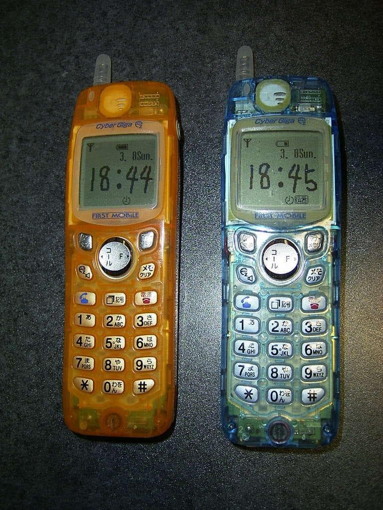 ツーカー tel-me-AQUA 2色セット 実機 動作品 付属品有 TU-KA