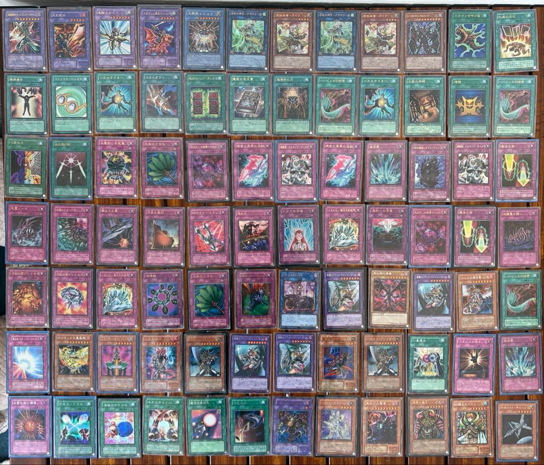 遊戯王カード　まとめ売り　300枚以上