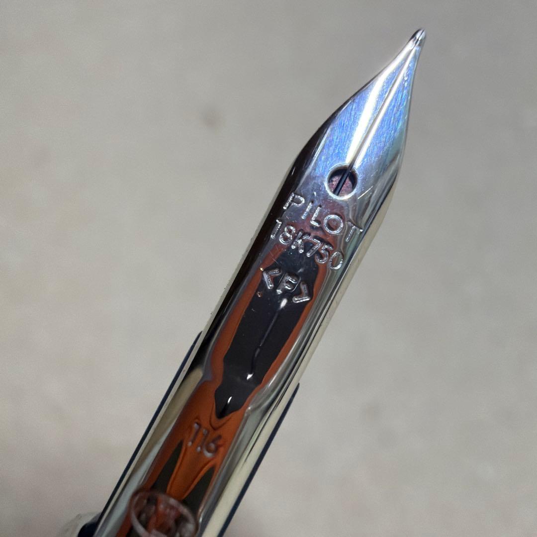 PILOT パイロット Capless キャップレス フルブラック 万年筆 F