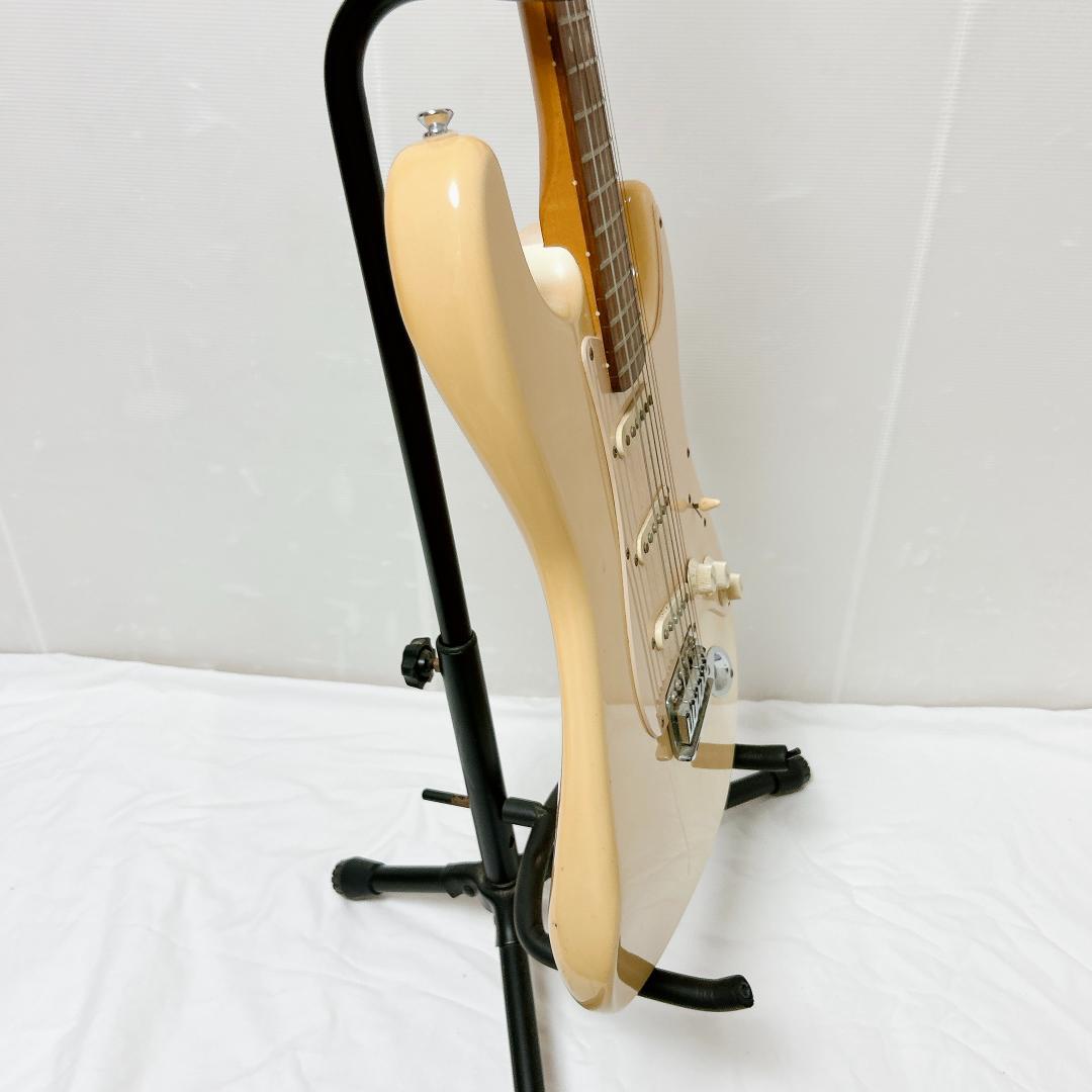 美品 Squier スクワイヤー ストラトキャスター Bullet 訳あり特価