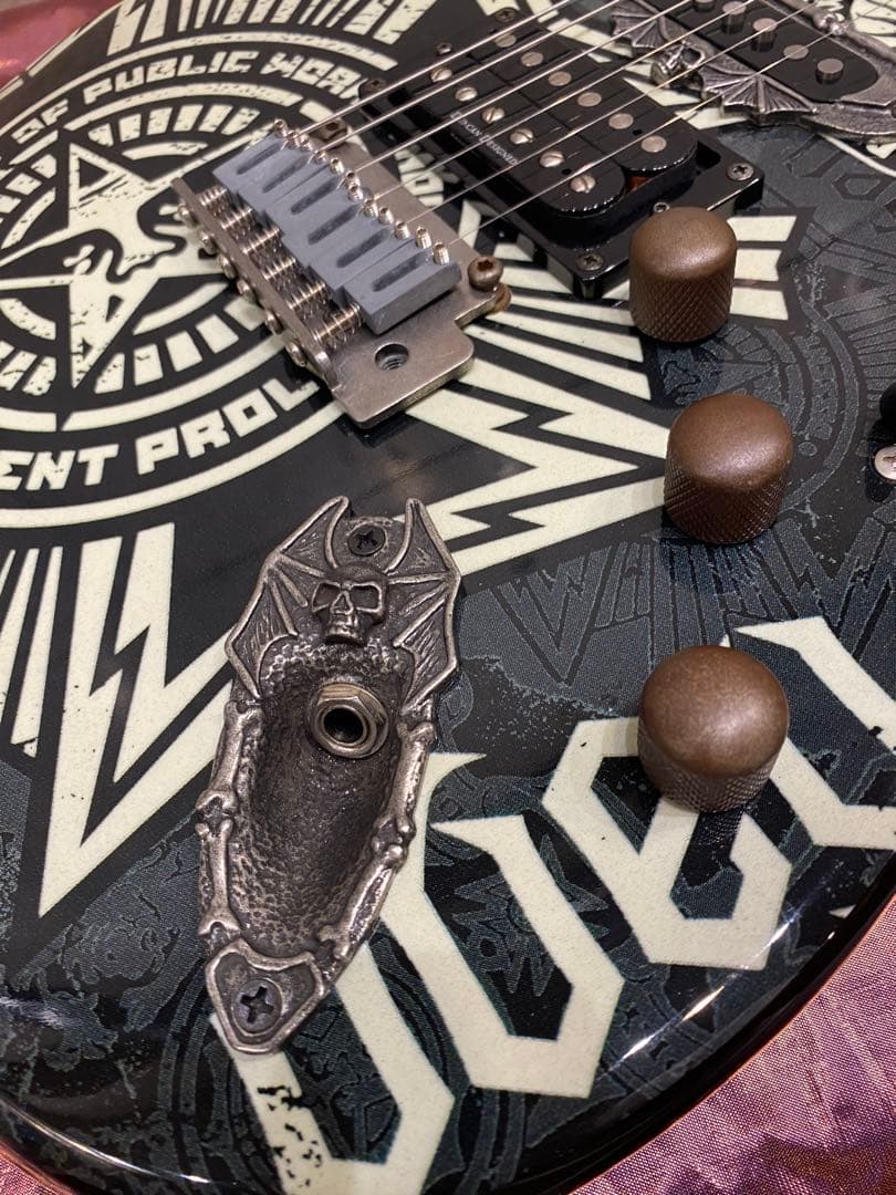 OBEY × SQUIER ストラトキャスター　オーベイ　スクワイヤー