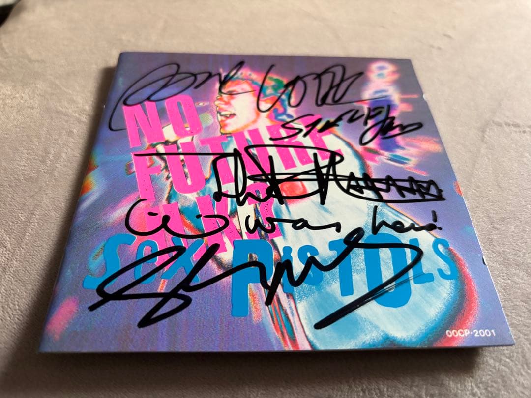 レア　Sex Pistols 直筆サインCD セックスピストルズ　パンクpunk