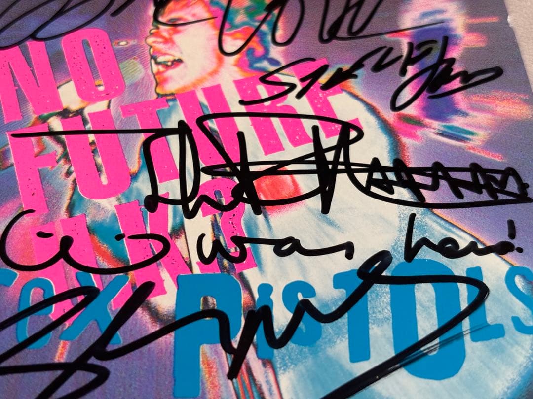 レア　Sex Pistols 直筆サインCD セックスピストルズ　パンクpunk