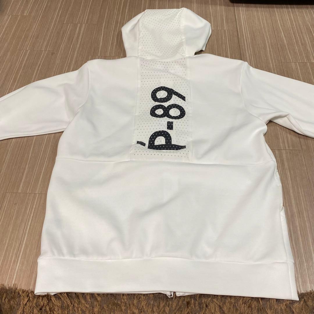 パーリーゲイツ　パーカー　サイズL