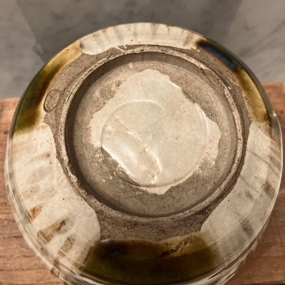 北大路魯山人も愛した黄瀬戸の織部焼　美しい素地と緑の色彩が 美しい芸術的なボウル