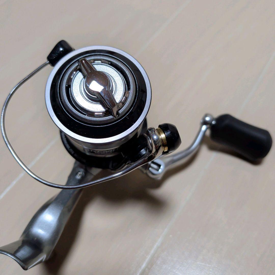 シマノ 12 レアニウム C2000S SHIMANO RARENIUM