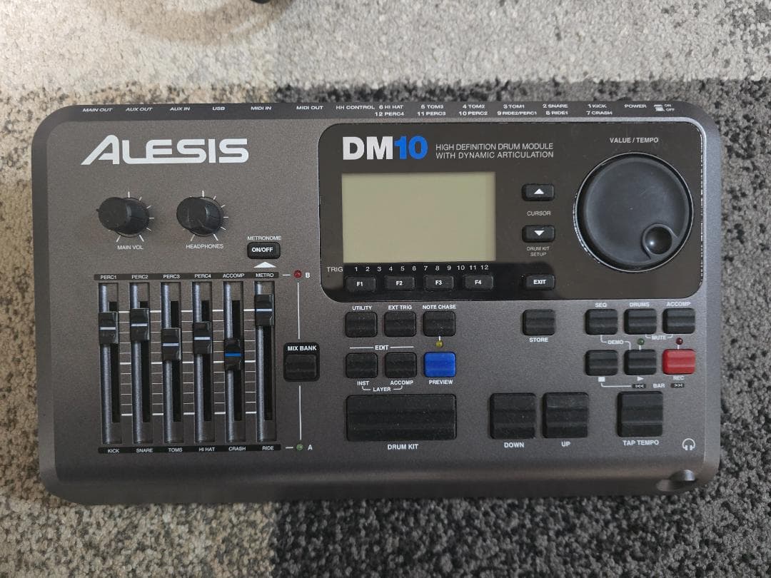 DTM・DAW Alesis DM10 Drum Module