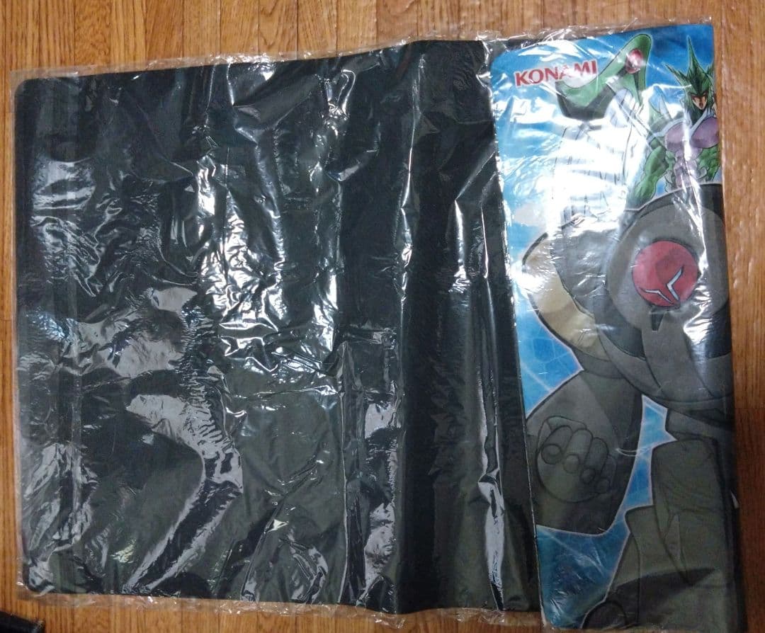 【未開封】遊戯王 遊城十代 E・HERO 海外 遊戯王の日 プレイマット