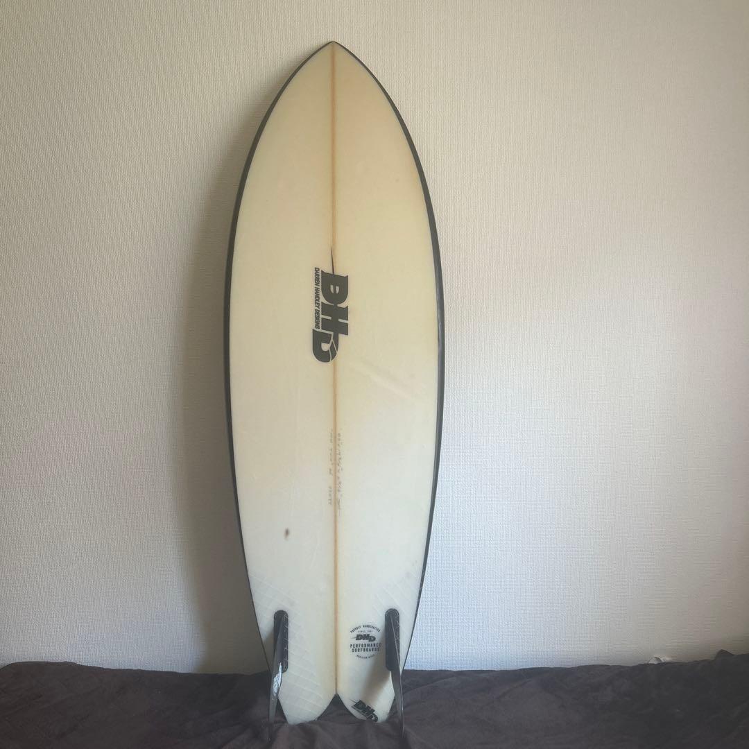 DHD ショートボード ブラック/ホワイト