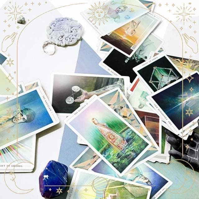 【正規品タロットカード】世界中で人気の優しく繊細な自己実現自己発見のためのデッキ