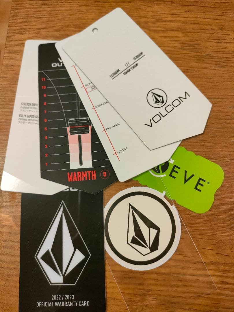 VOLCOM　ボルコム　スノーボードウェア　ビブパンツ　レディース　S　M相当