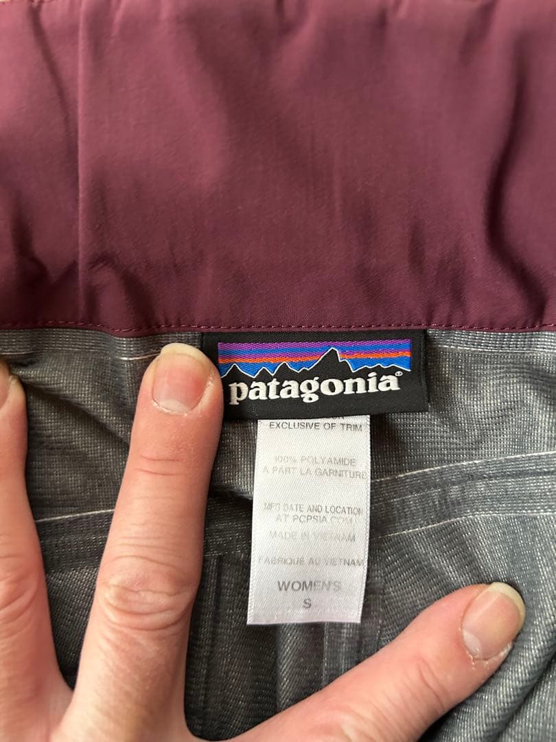 Patagonia（パタゴニア）の GORE-TEXスキーウェア上下セット