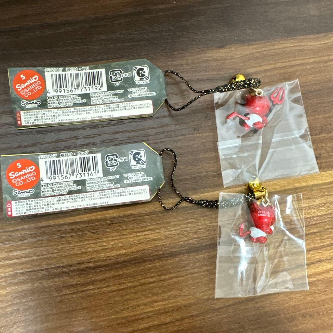 【未開封・送料無料】キティちゃん 根付け ストラップ 2006年 デビルKT2点