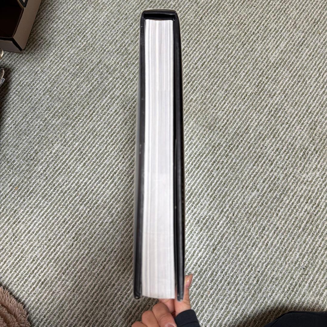 Fallingwater - Lynda Waggoner 編　落水荘