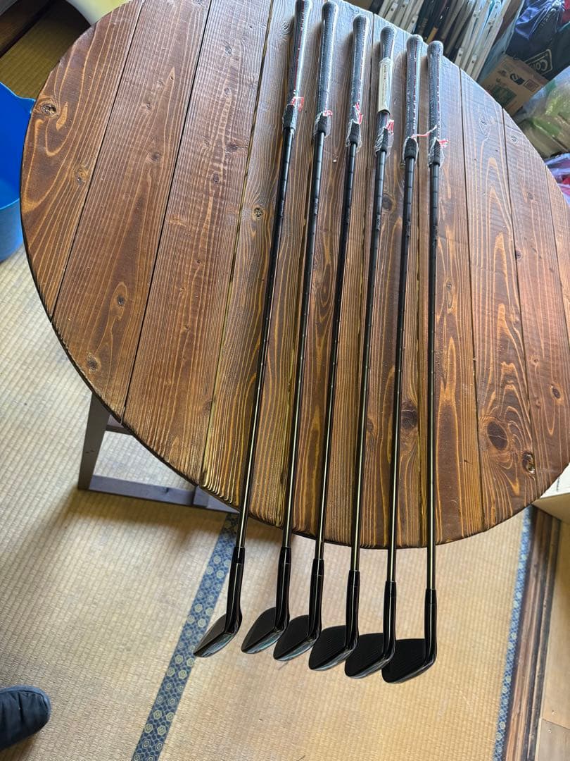 タイトリスト　T200ブラックアイアン6本セット　2023年