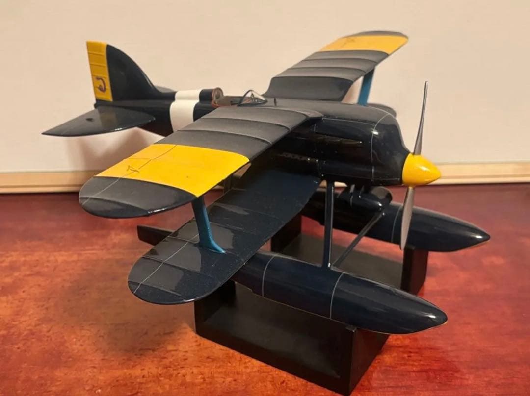 ウイングクラブ 紅の豚 劇場版　1/24 カーチスR3C-0