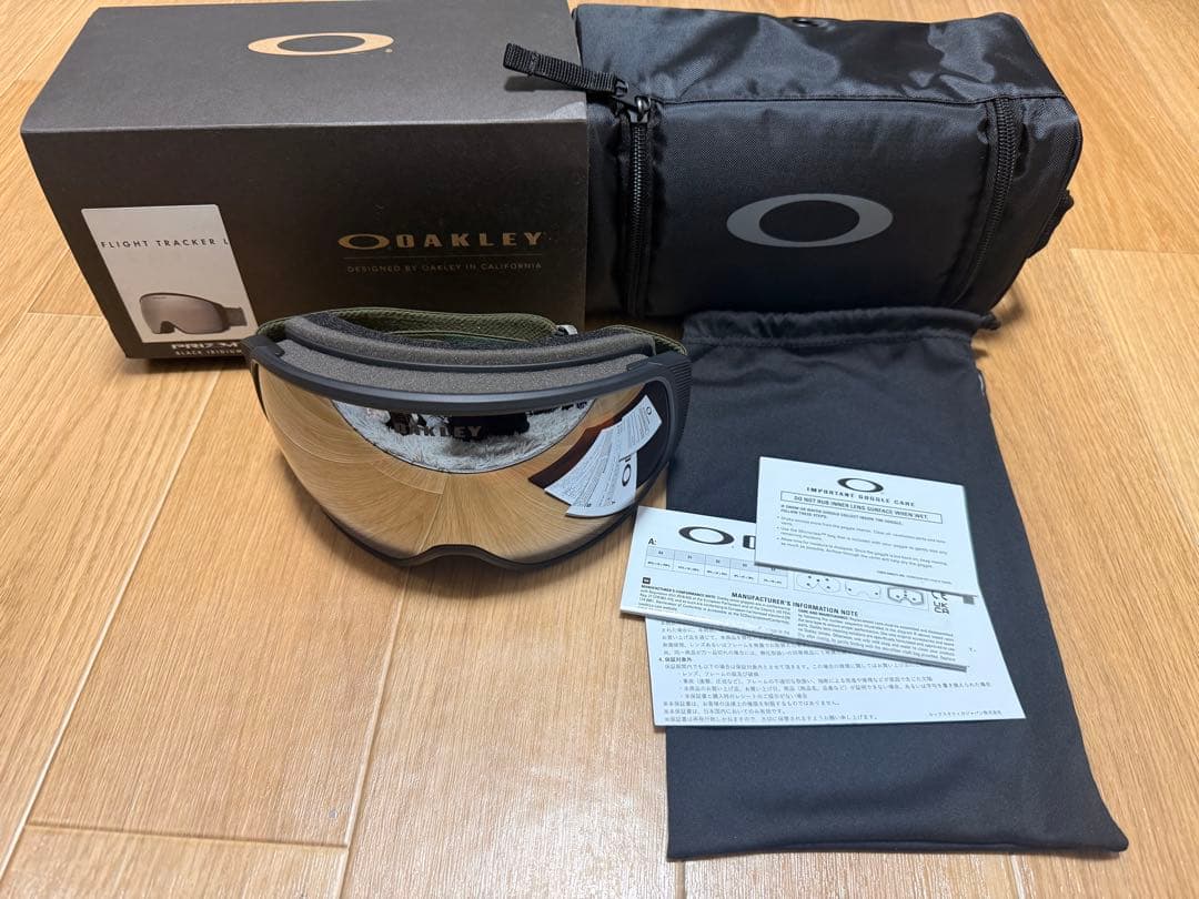 ‼*️様 あ*き様 OAKLEY Flight Tracker L 新品未使用