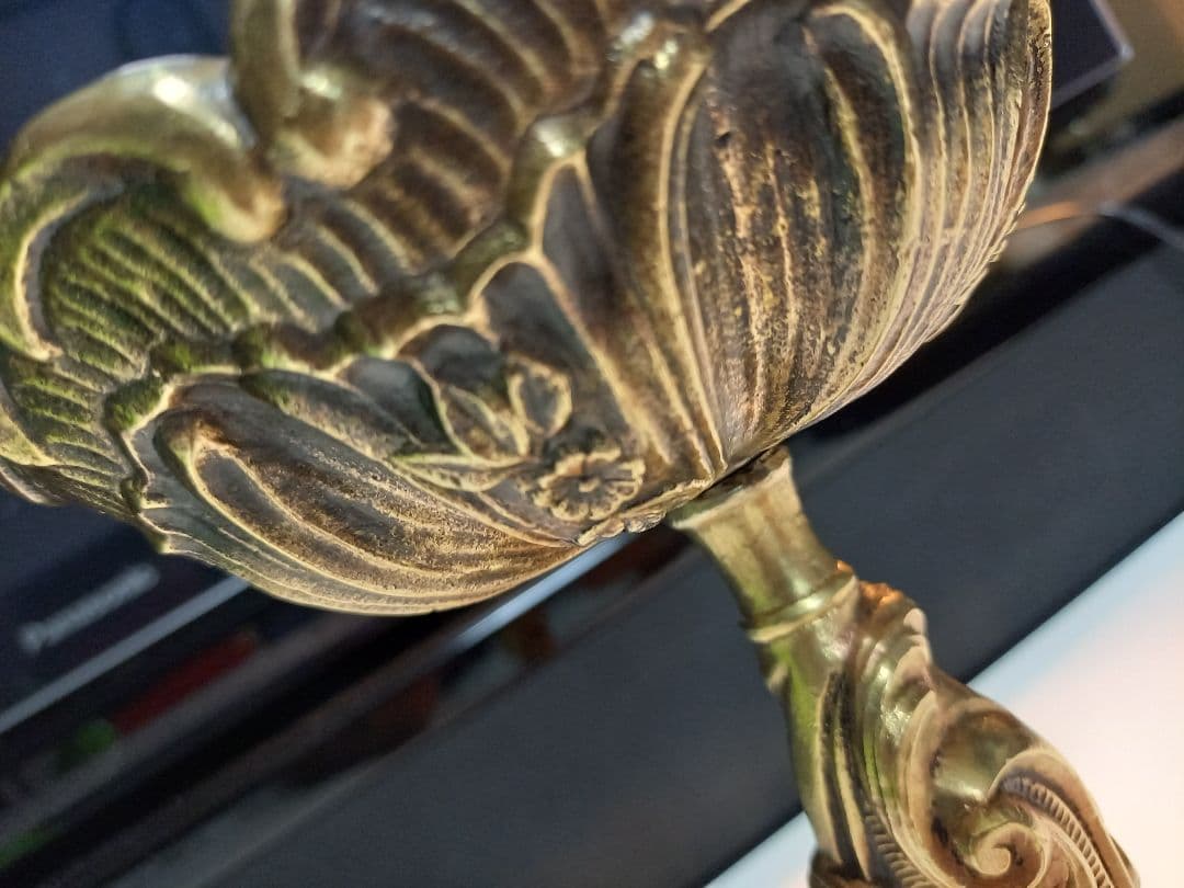 イタリア製　アンティーク　バロック　テーブル　トレー　重厚　無垢　真鍮製