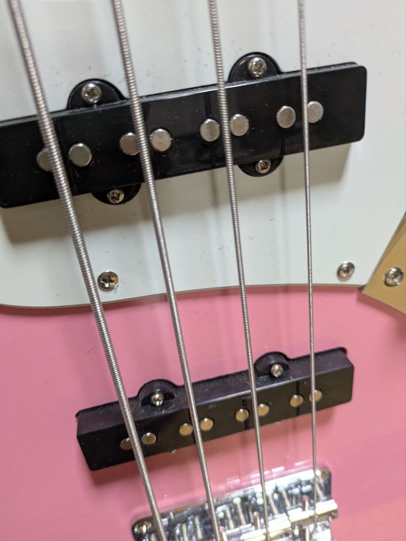 バスカーズ　BUSKER'S エレキベース ピンク　ジャズベース