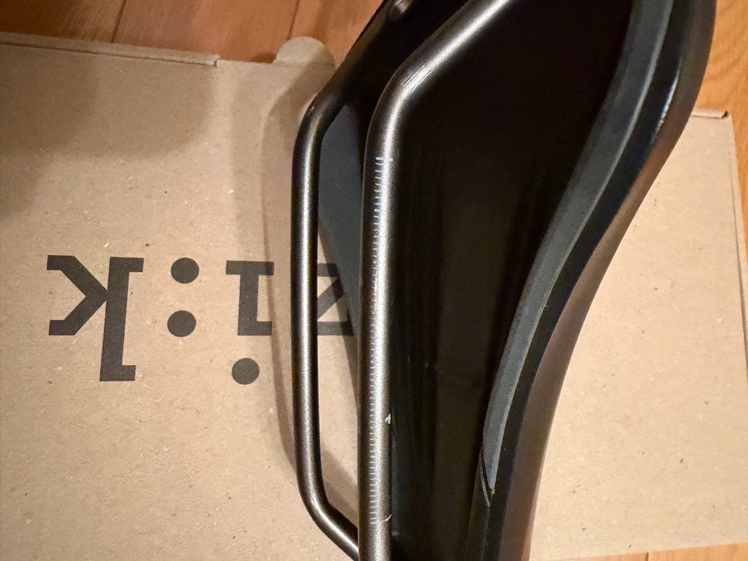 Fizik フィジーク TERRA ARGO X3 サドル 140mm kium