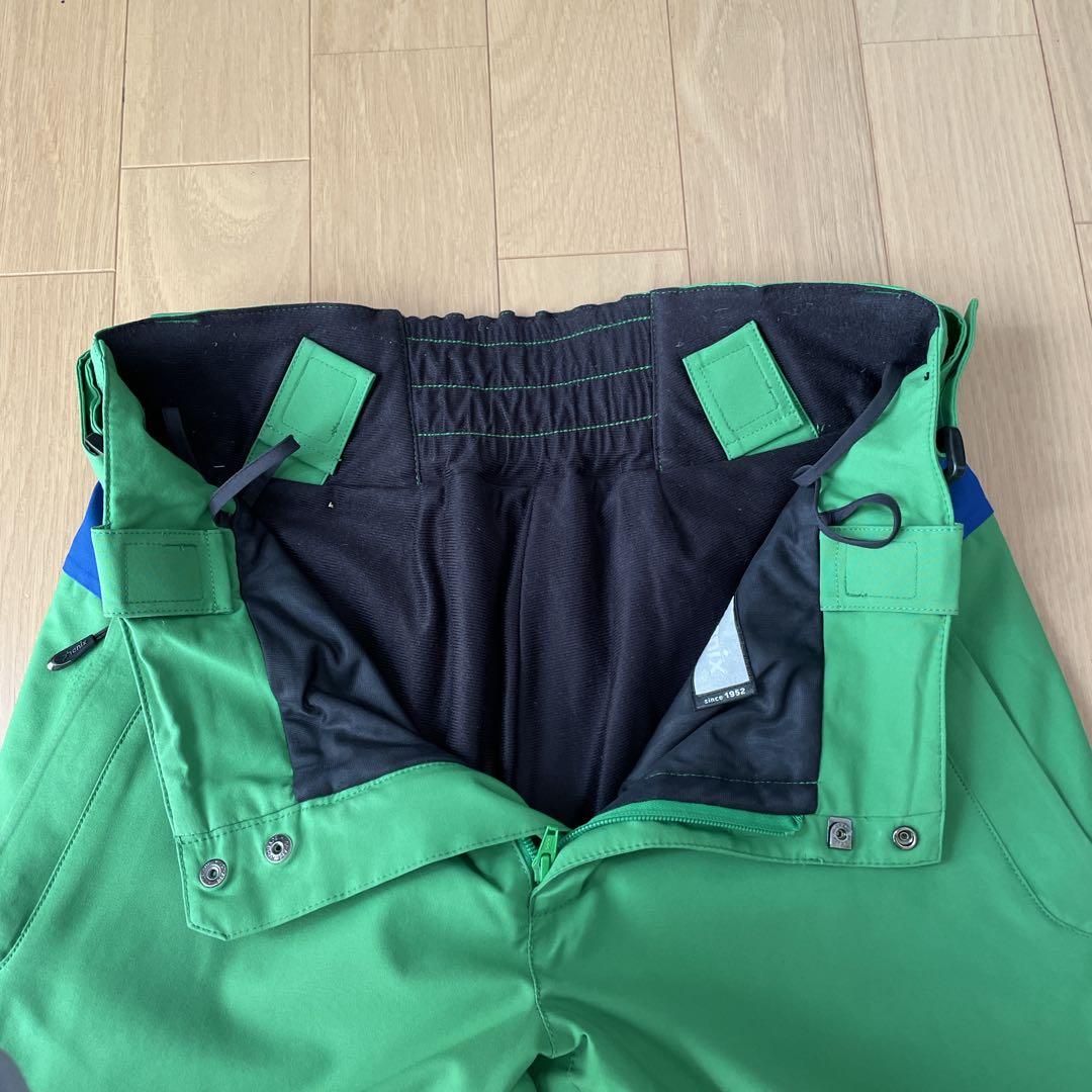 フェニックスPhenix 契約選手用スキーウェア　デモウェア中古　サイズL