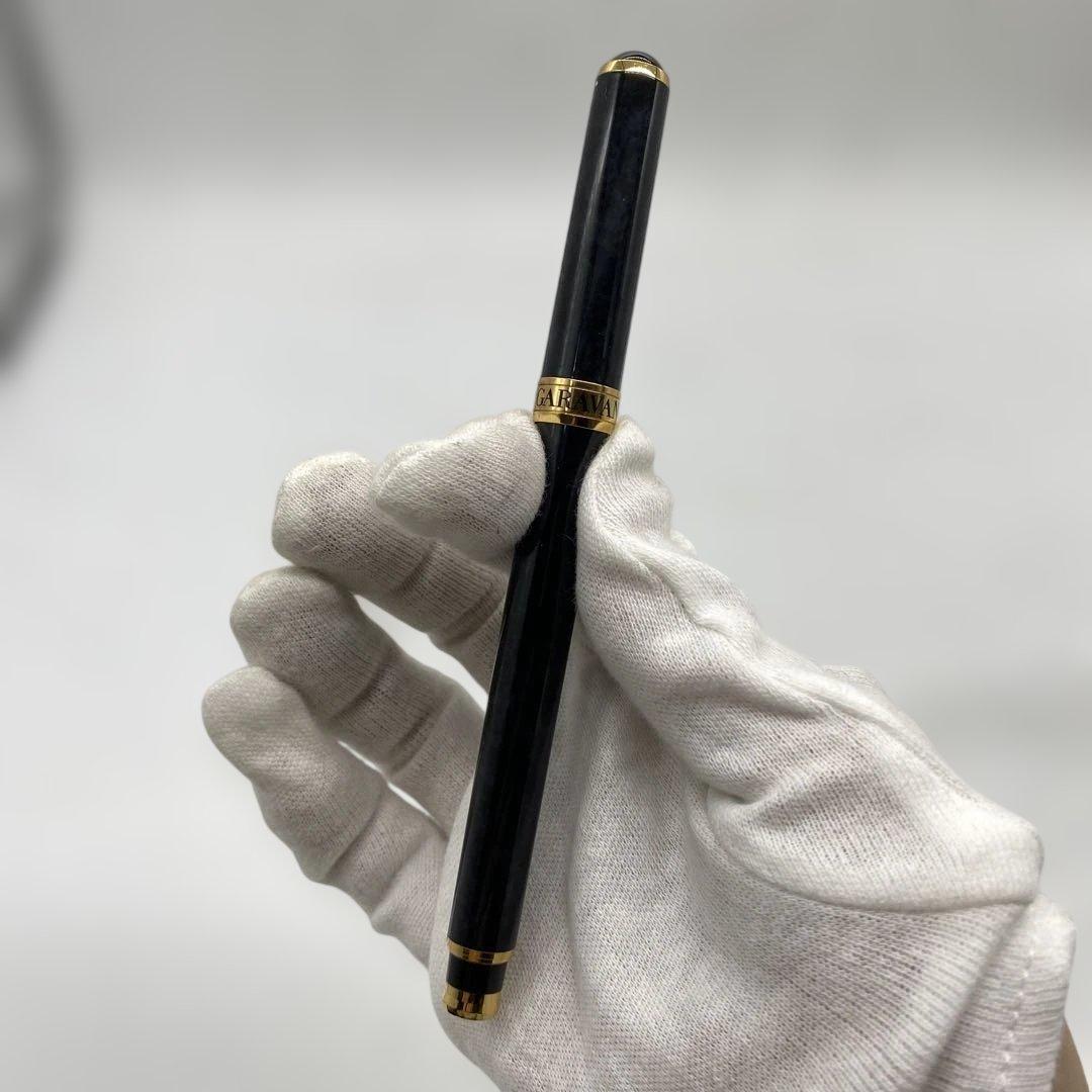 バレンチノ ガラヴァーニ（Valentino Garavani）万年筆