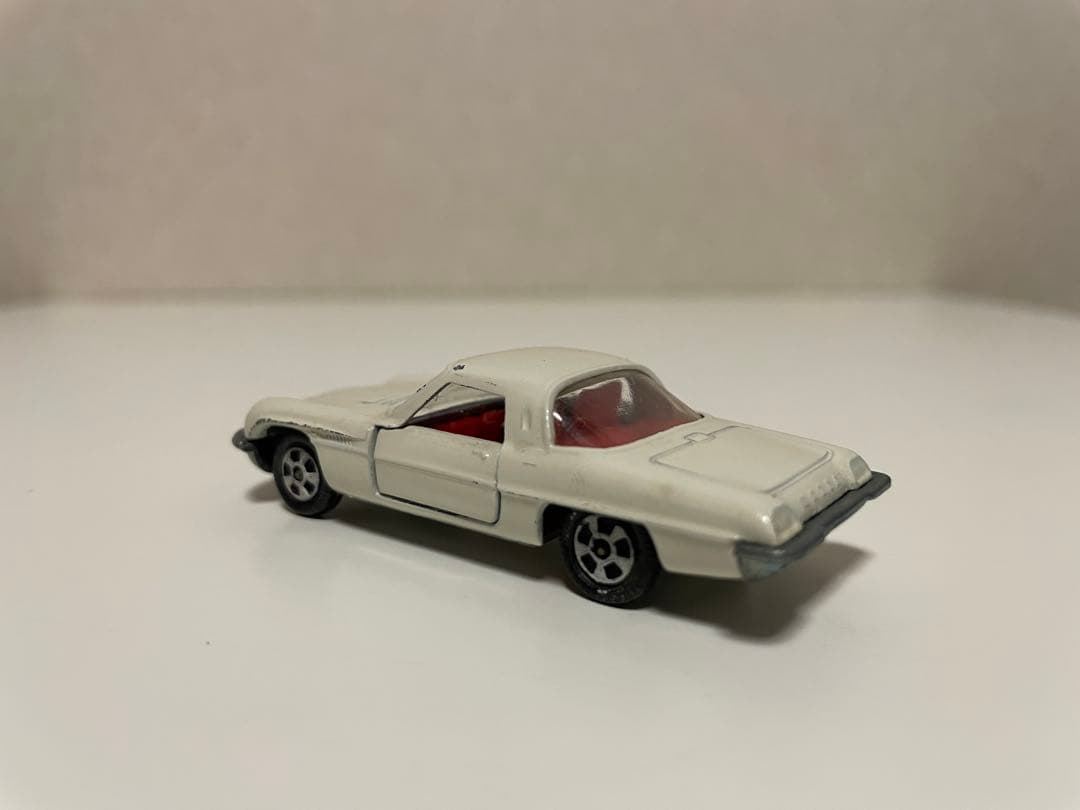 トミカ　16-1-1 コスモスポーツ　1Aホイール　　日本製　黒箱