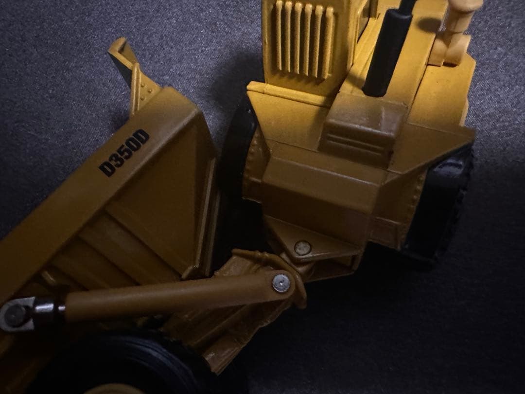 CAT D3500D 重ダンプ　建設機械　重機　トレーラーダンプ