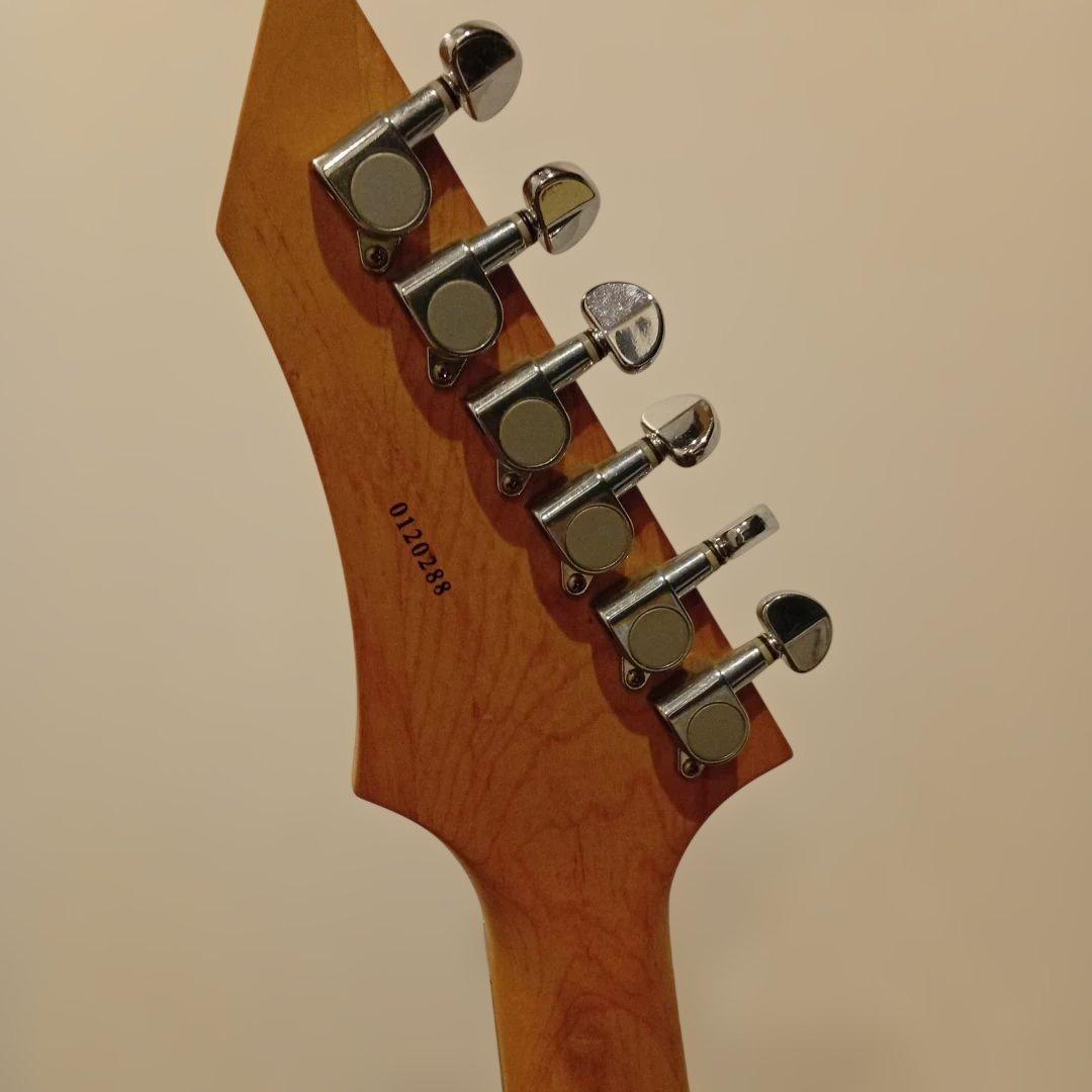 B.C Rich エレキギター IRON BIRD