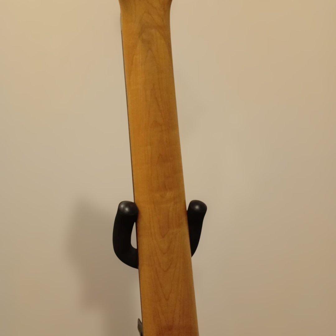 B.C Rich エレキギター IRON BIRD