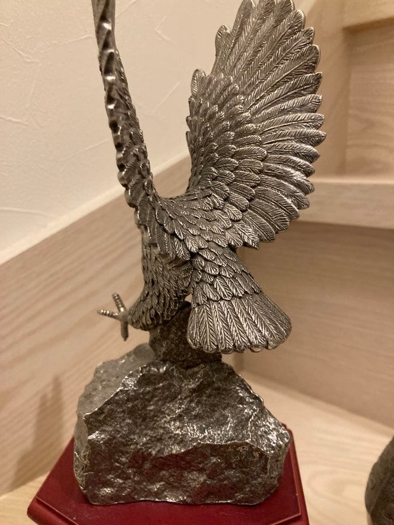 アンティーク　鷲の置物、象の花瓶　ピューター製