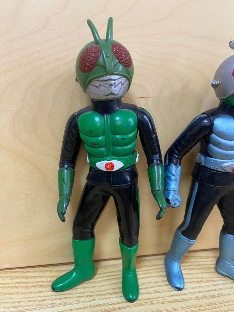 当時物　旧バンダイ社製　仮面ライダー１号＆２号　希少ソフビフィギュア２体セット