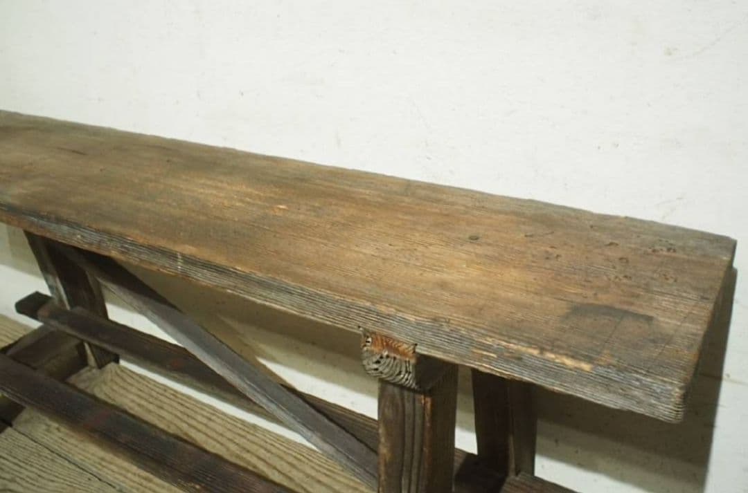 1069 ビンテージ　小振りなベンチ　椅子　イス　チェア　古家具　古道具　レトロ