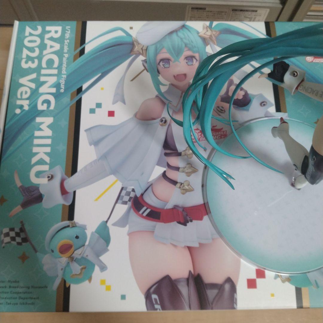 初音ミク　レーシングミク2023 ver フィギュア