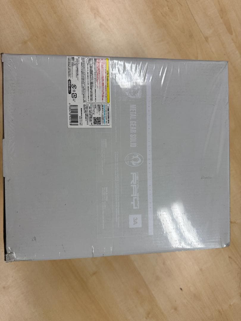 メタルギアRAY ハーフサイズ版 L GEAR SOLID 未開放　3A