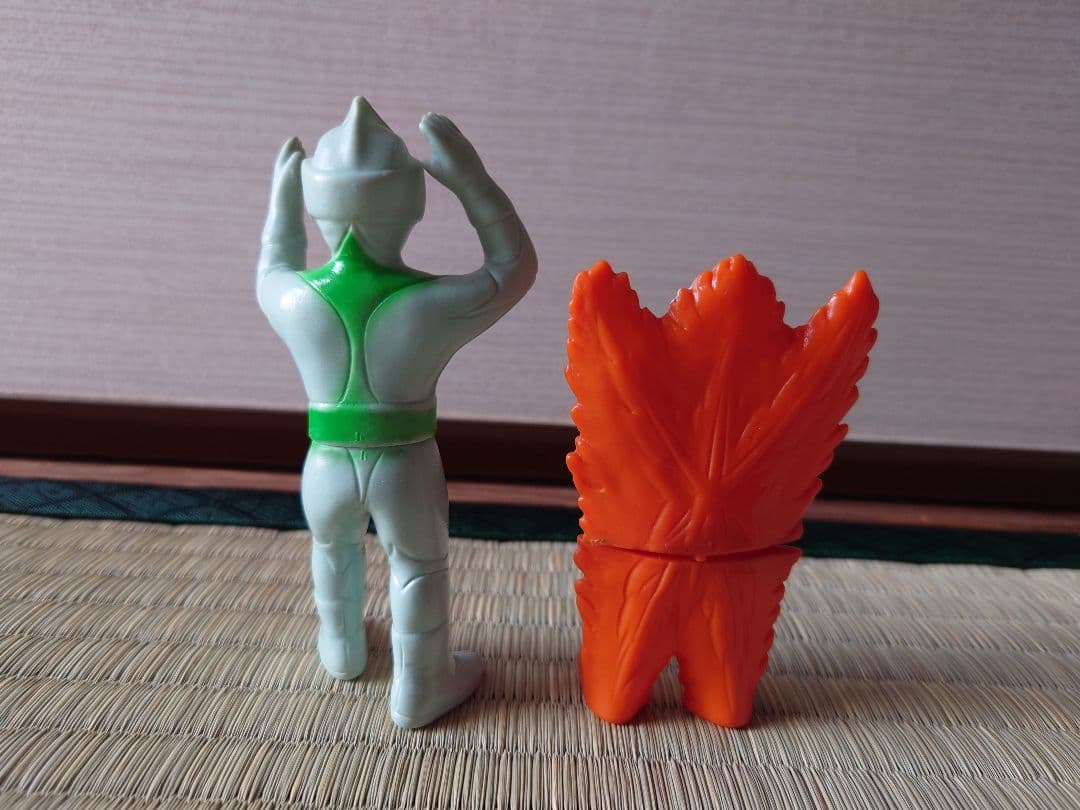 【当時物】【タカトク】【無版権】ミラーマン&キティファイヤー☆希少ソフビセット