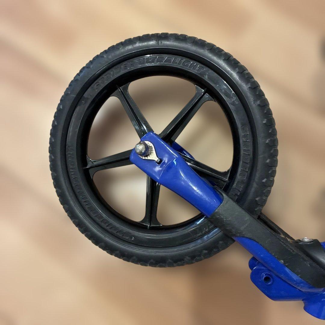 STRIDER ストライダー スポーツモデル　ブルー 12インチ