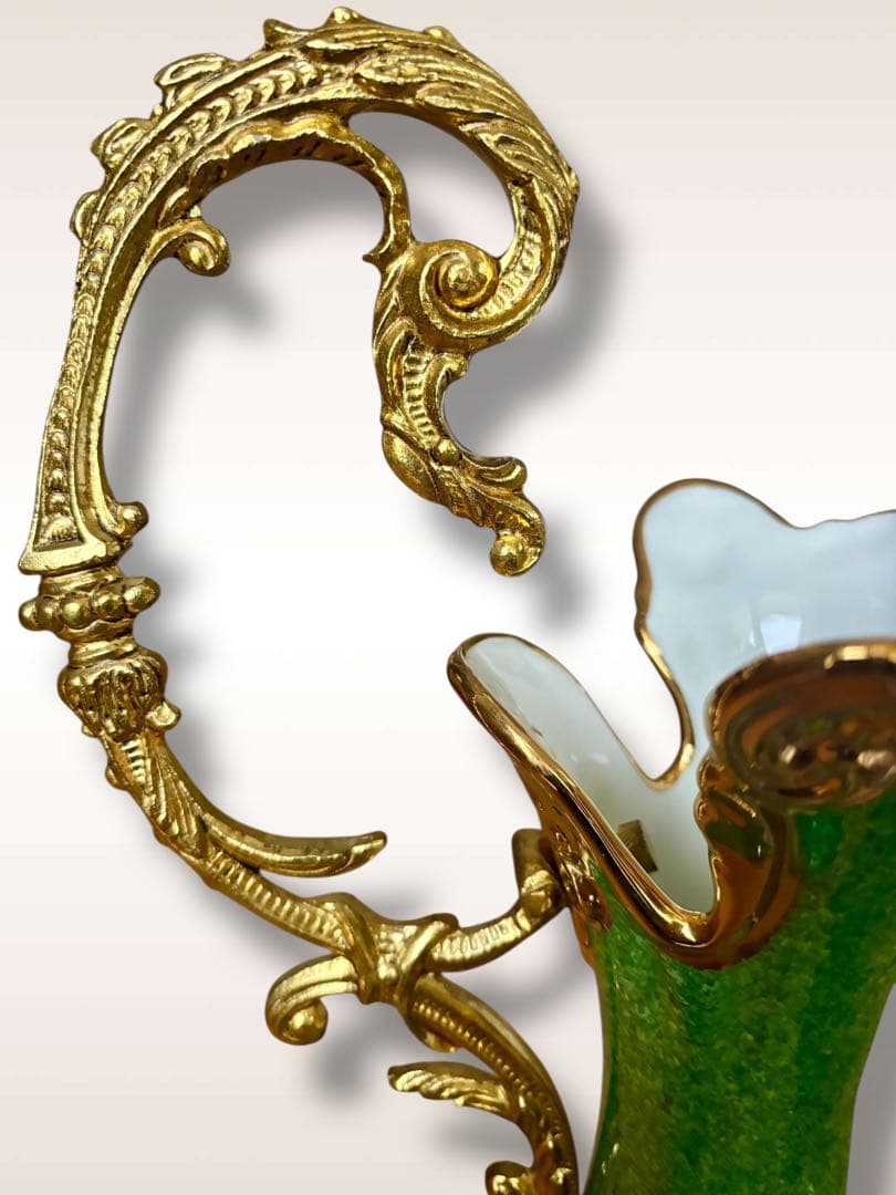 #Bronpor スペイン製 デコラティブ花瓶風　ブロンズ装飾 グリーン