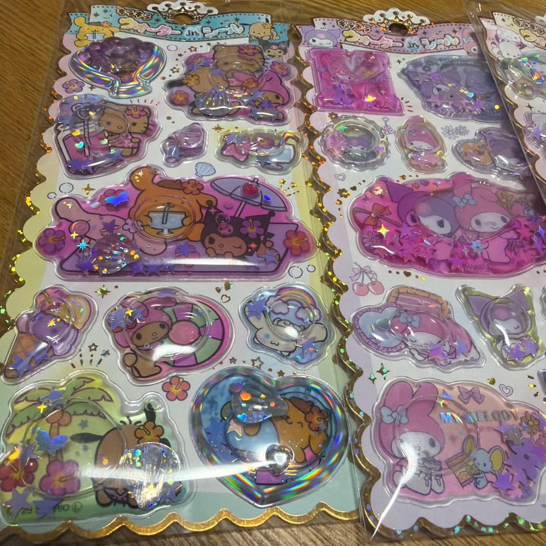 新品　サンリオ　ウォーターinシール