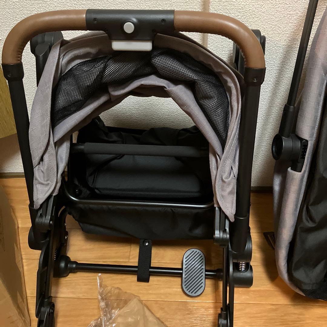 【新品未使用品】コンビ コムペット ルルテイル キャリー グレー　カート