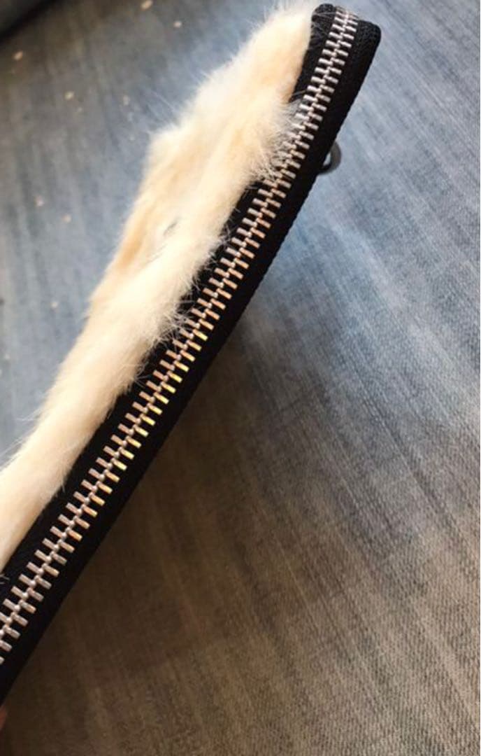 ファー　パスポートケース　新品未使用　トラベルケース