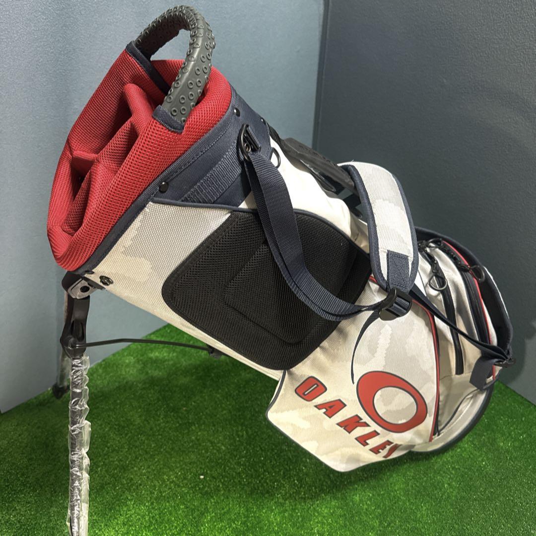 OAKLEY STAND 17.0 FW ゴルフバッグ