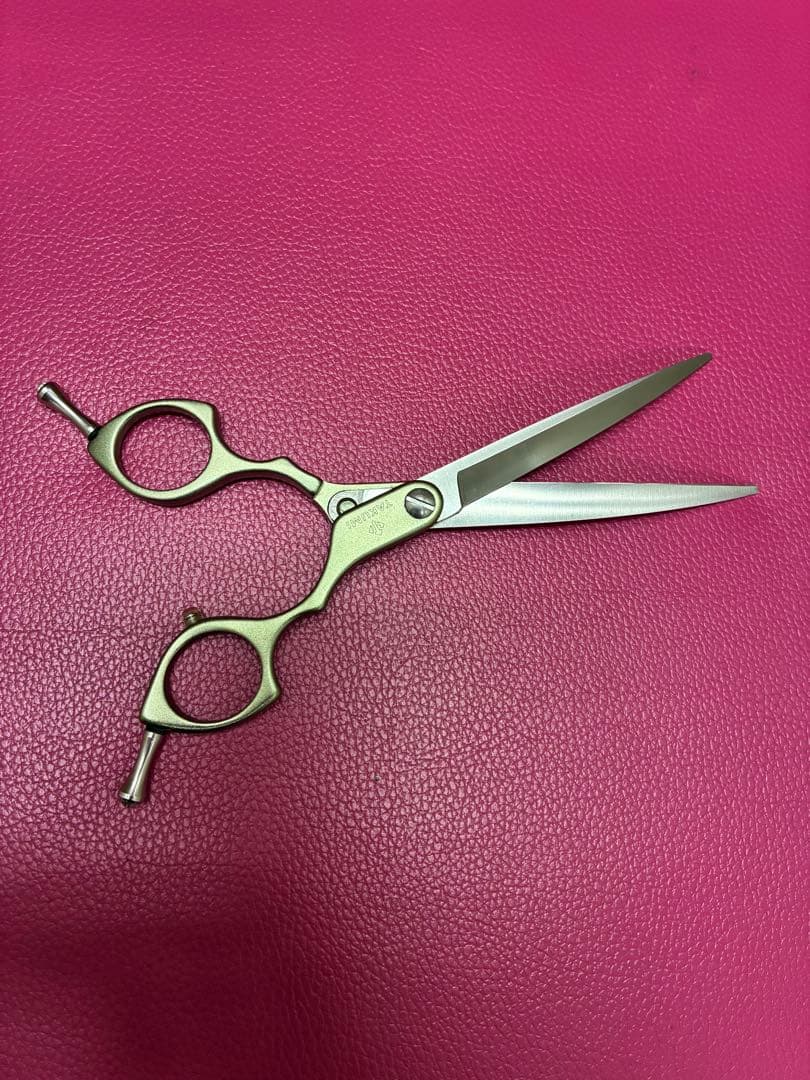 トリミング　シザー　 カーブシザー　カーブ