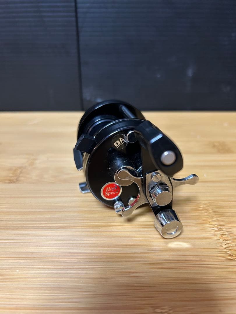 ABU アンバサダー 2500C 黒 新品未使用品アビイズアルミウォームシャフト