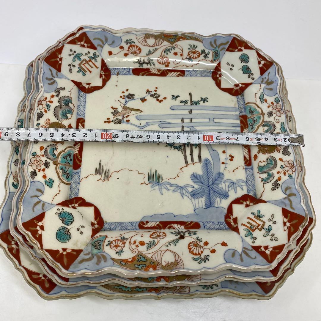 古伊万里　染錦大皿　三ツ組　共箱　タニト　東さ7-0327①