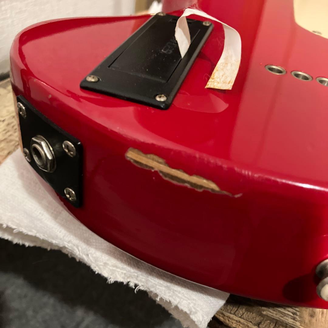 Fernandes zo-3 レッド