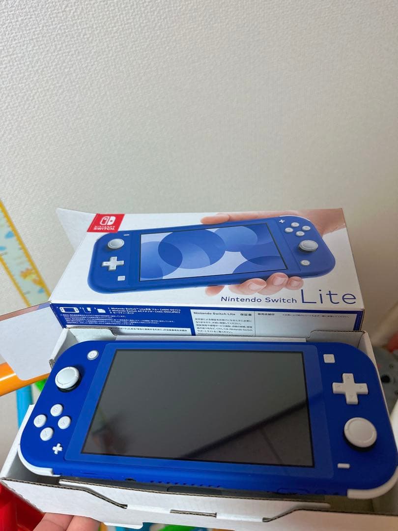 【未使用]開封済み Nintendo Switch Lite 本体 ブルー