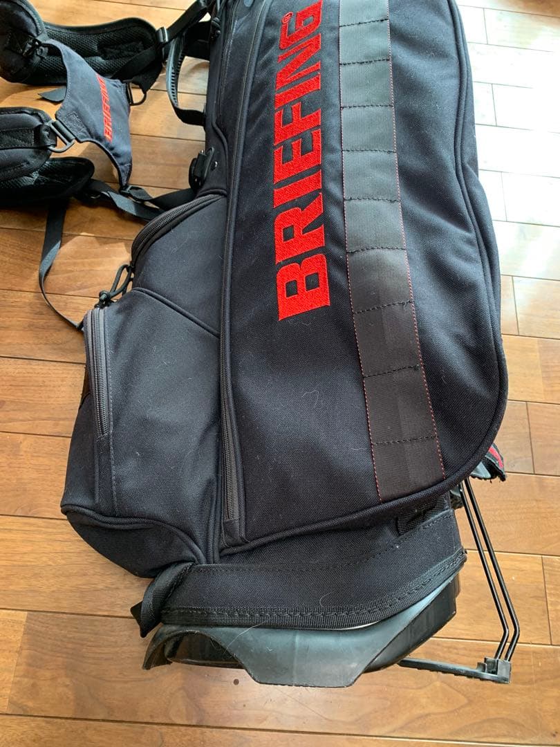 ブリーフィング　キャディバッグ　ブラック スタンド式　軽量　ショルダー式