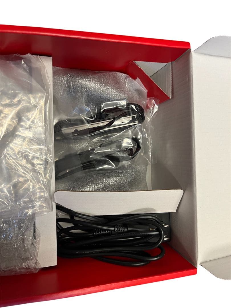 【極美品】Nintendo Switch 本体 グレー　強化ガラスフィルム付き